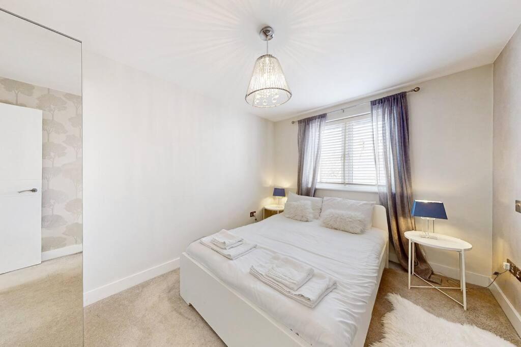 Stylish 2Bed2Bath Flat 4Min From Tube Station Villa Londra Dış mekan fotoğraf